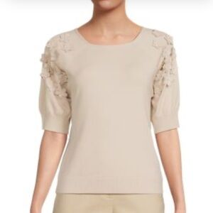 Sioni Faux Leather Flower Beige Knitwear